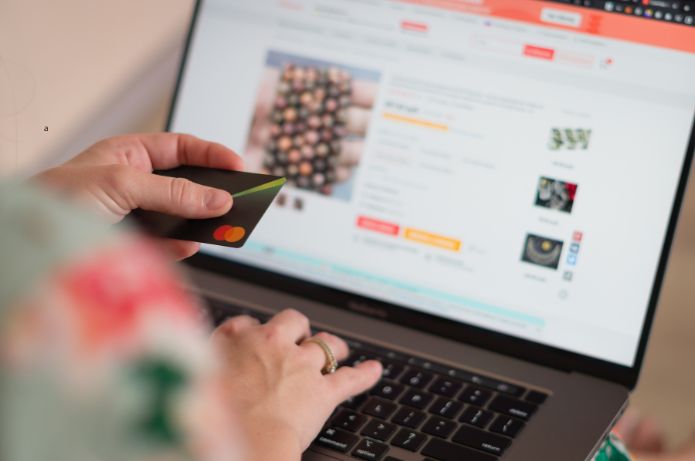 A Ascensão do Direct-to-Consumer (D2C) e a Desintermediação de Marcas no E-commerce