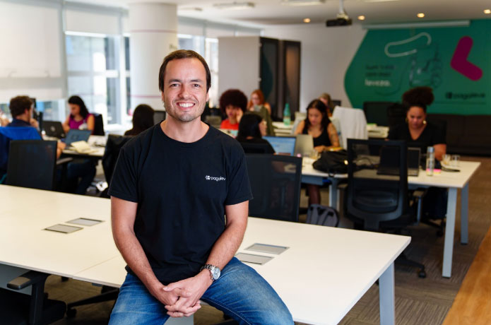 Henrique Weaver: conheça o CEO e Cofundador da fintech propulsora do crescimento do Pix Parcelado no Brasil