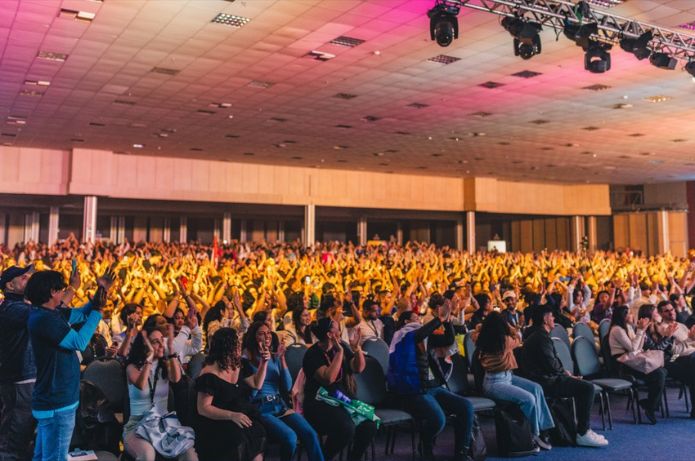 Universitários do Rio Grande do Sul são premiados por projetos de impacto no maior encontro de jovens empreendedores do Brasil