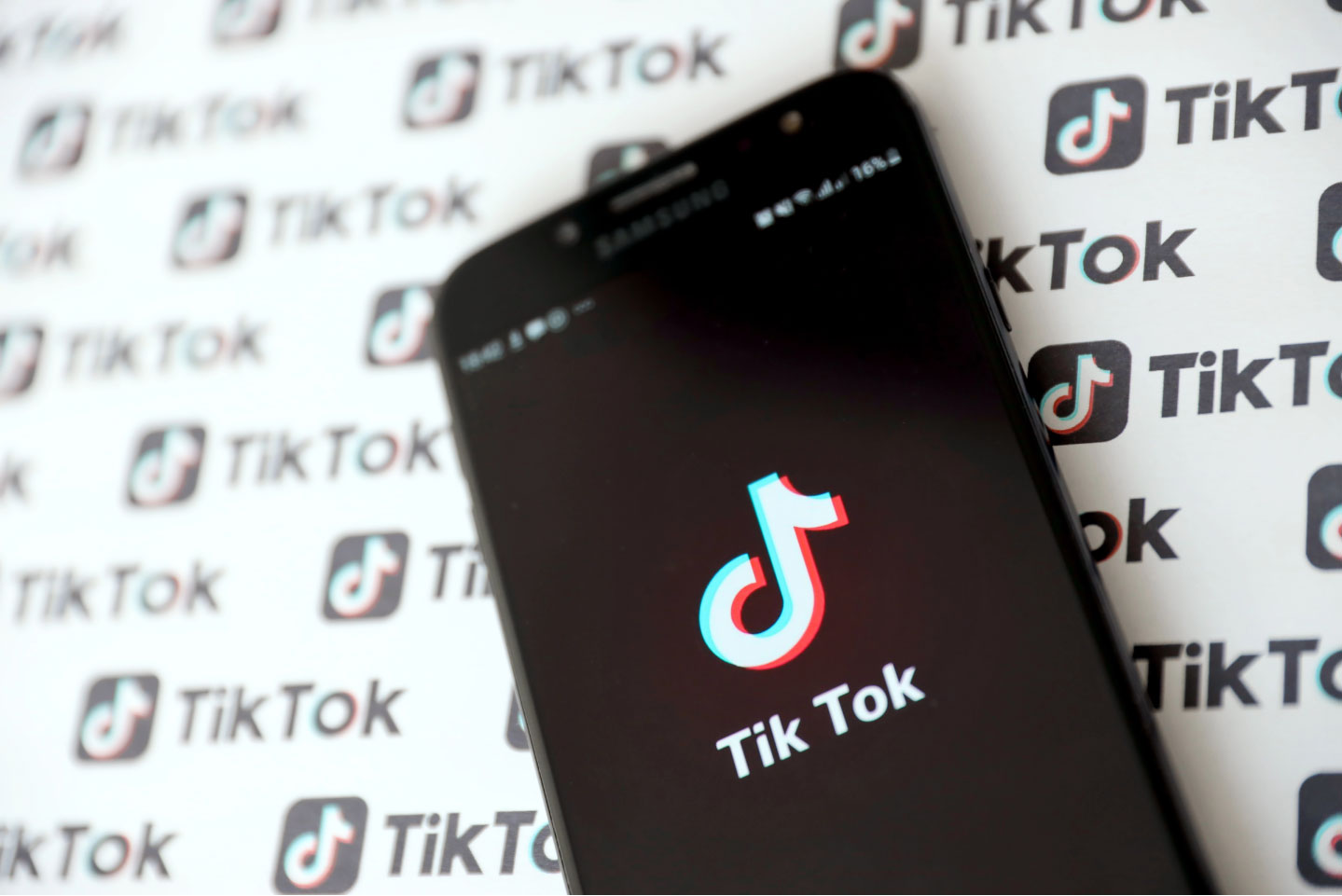 Como Varejistas Online Podem Aproveitar o TikTok Shop no Brasil